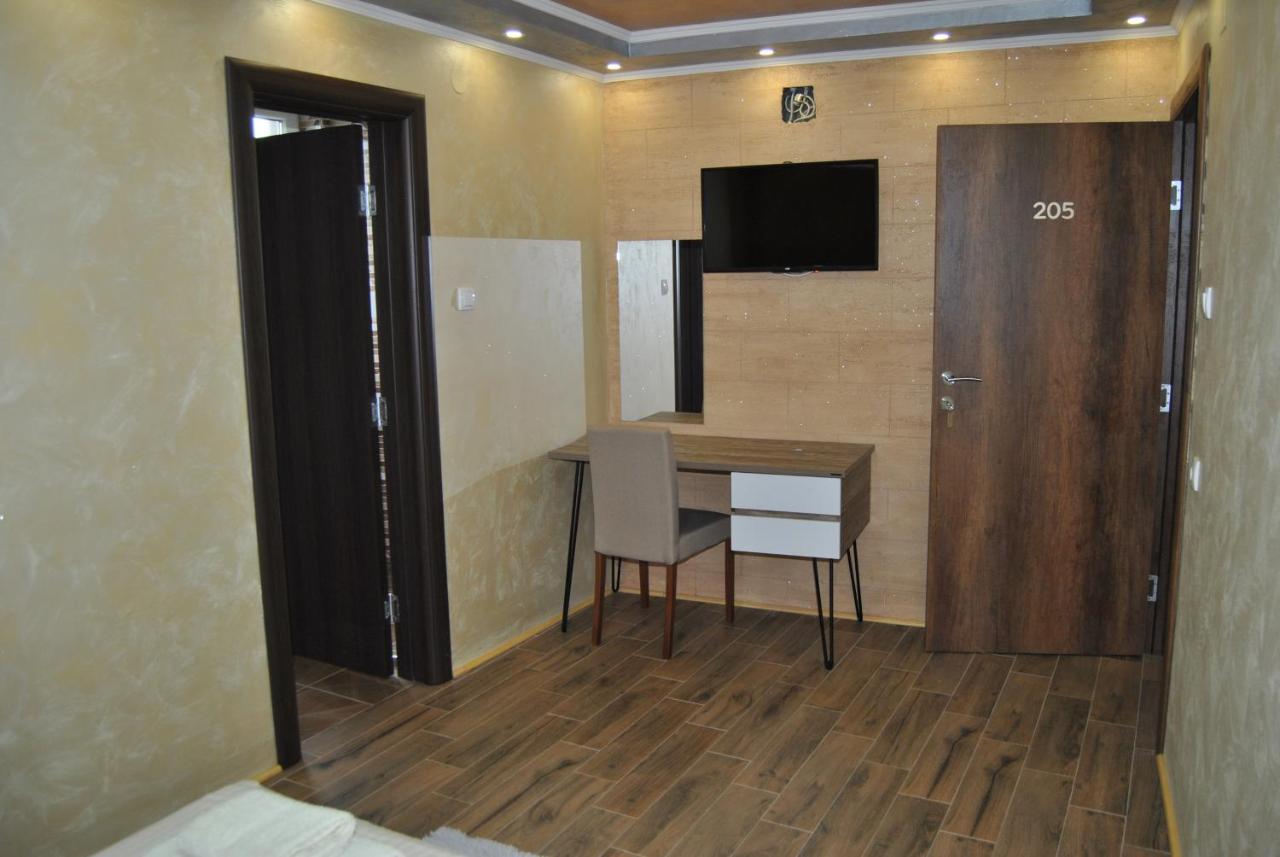 Rooms " Simke " Subotica Buitenkant foto