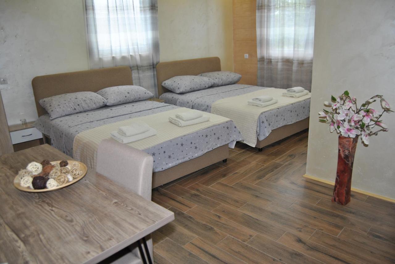 Rooms " Simke " Subotica Buitenkant foto