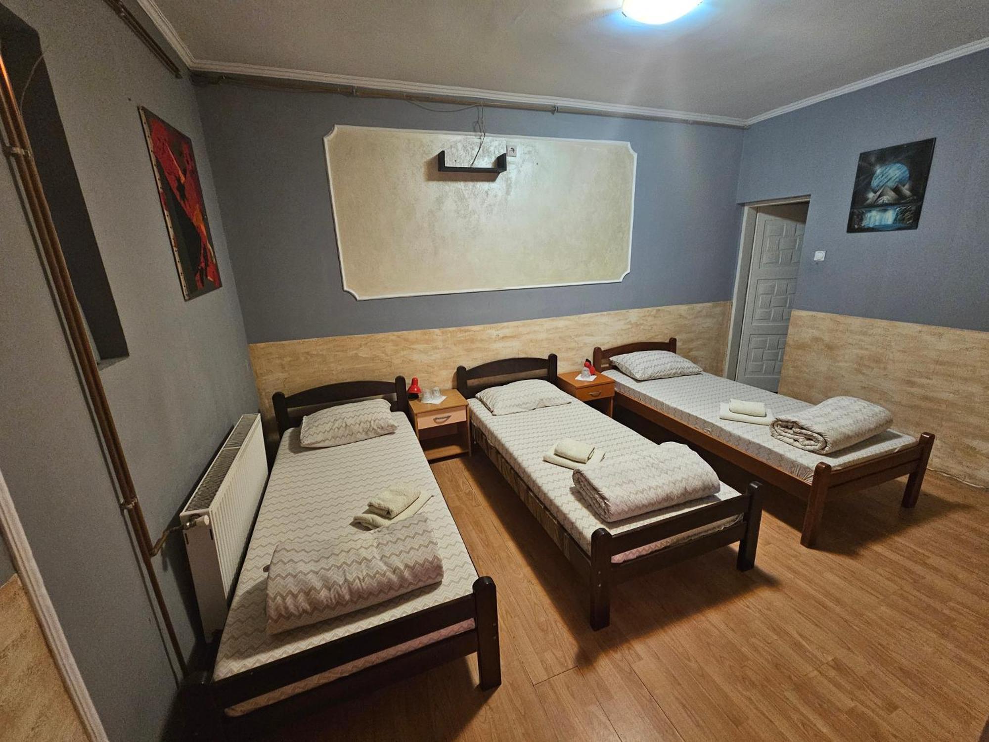 Rooms " Simke " Subotica Buitenkant foto